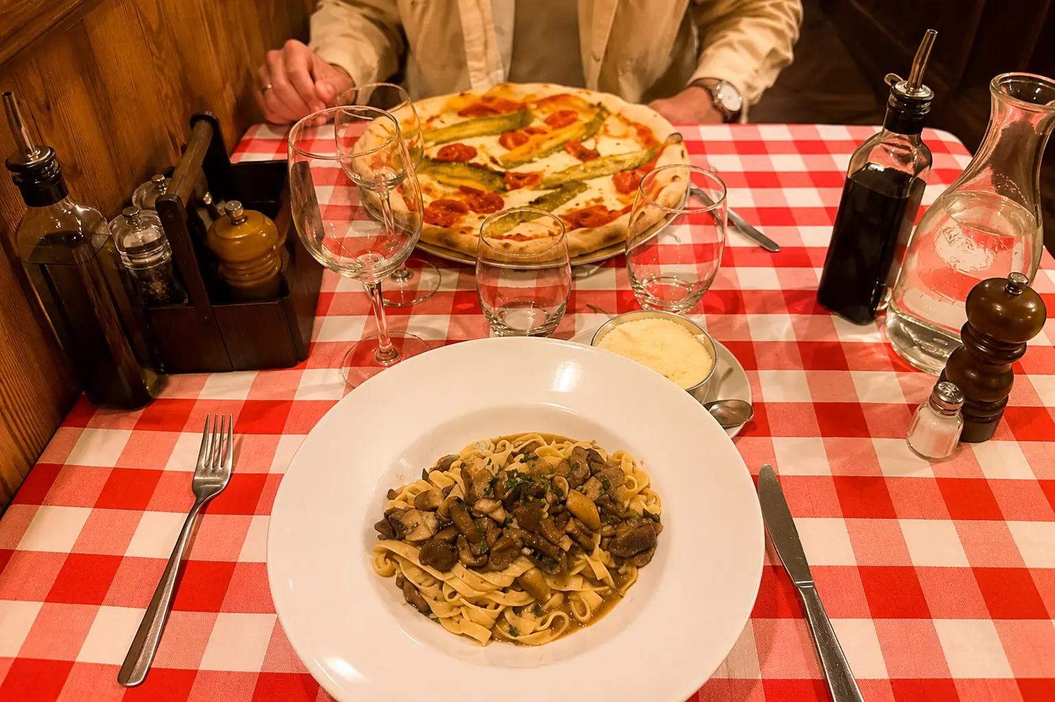 Pâtes & pizzas, table italienne