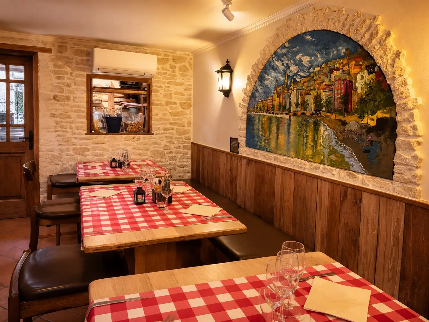 Ouverture restaurant italien Little Italy Menton mai 2012